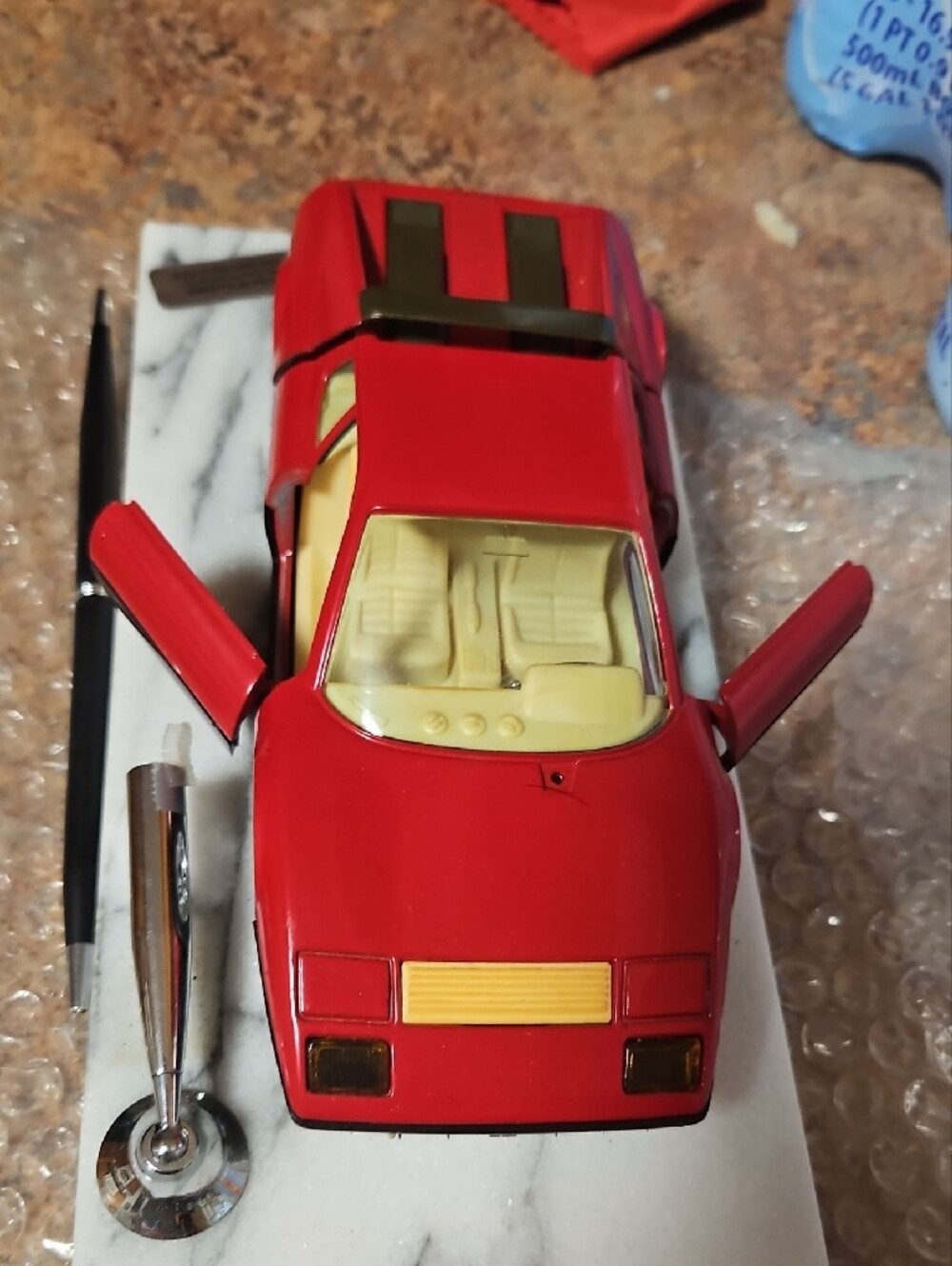 Ferrari - Picture 9 of 12